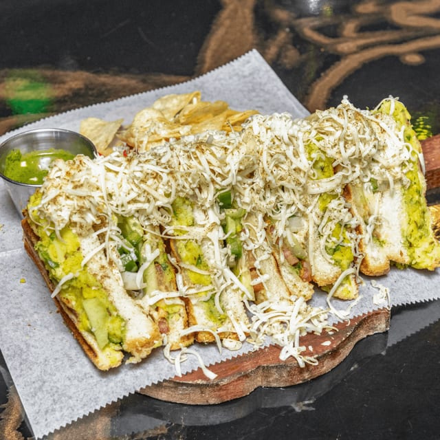 DESI TADKA SPECIAL SANDWICH (3 LAYERS).