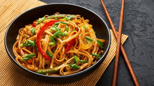 Chicken Schezwan Noodles.