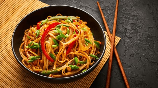 Schezwan Noodles.