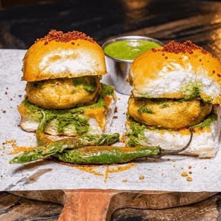 VADA PAV