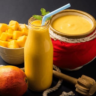 MANGO LASSI