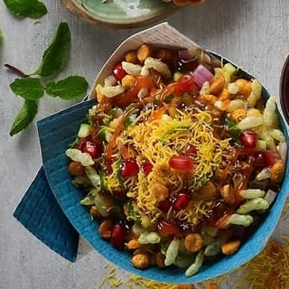 BHEL PURI FULL TRAY