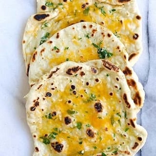CHEESE NAAN (20PCS)
