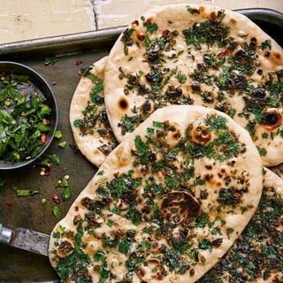 CHILLI NAAN