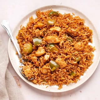 CHICKEN SCHEZWAN FRIED RICE